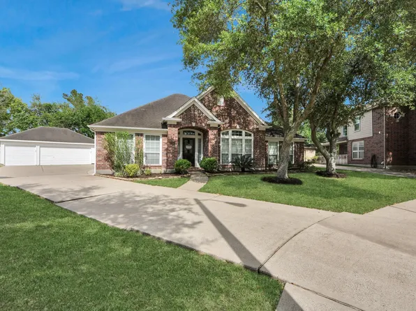 2802 Creek Bend Dr, Friendswood, TX 77546