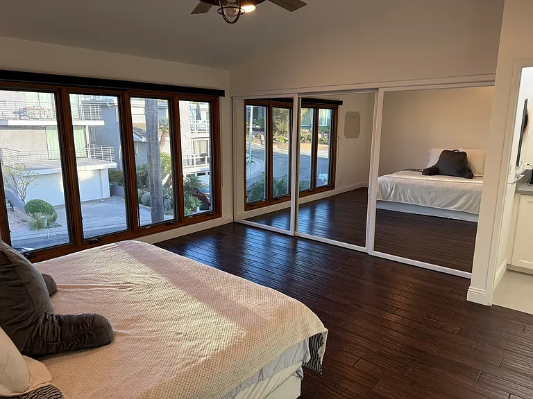 883 Acapulco St — Photo 19