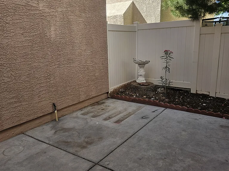7204 Bindweed Rd — Photo 10