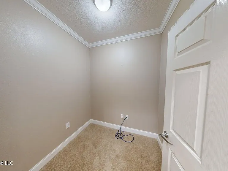 2228 Beach Dr #1002 — Photo 14