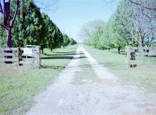 3668 Stout Rd, Hickory, OK 74865