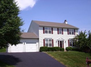 9 Hillside Rd, Royersford, PA 19468