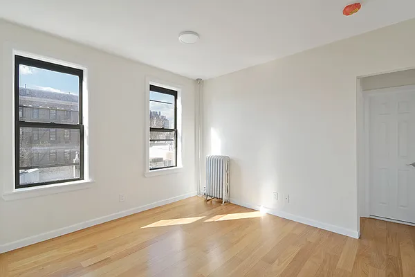 Rented by Cooper & Cooper Real Estate | media 7