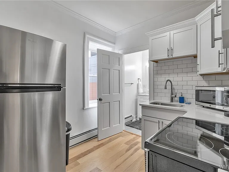 617 Niagara St #5 — Photo 11