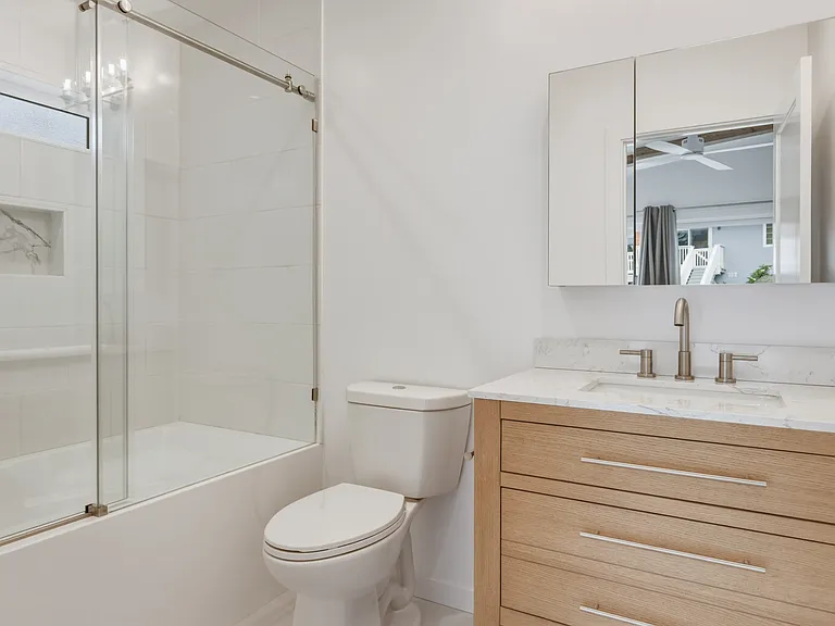 1182 Jewell Ave — Photo 15