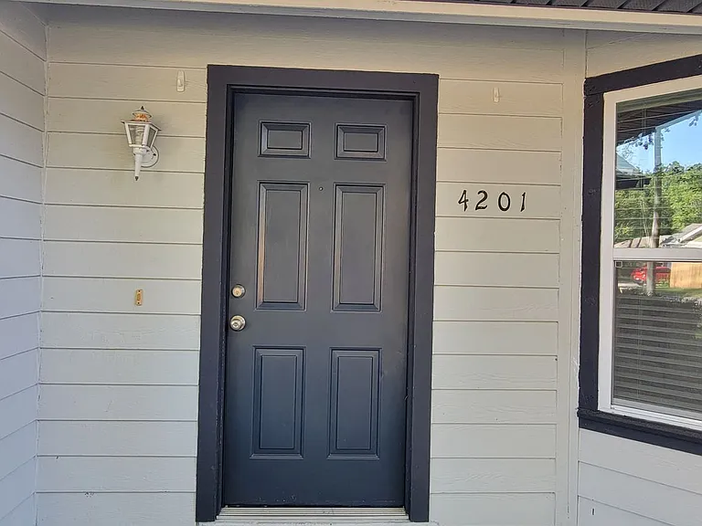 4201 NW 23rd Ter — Photo 36