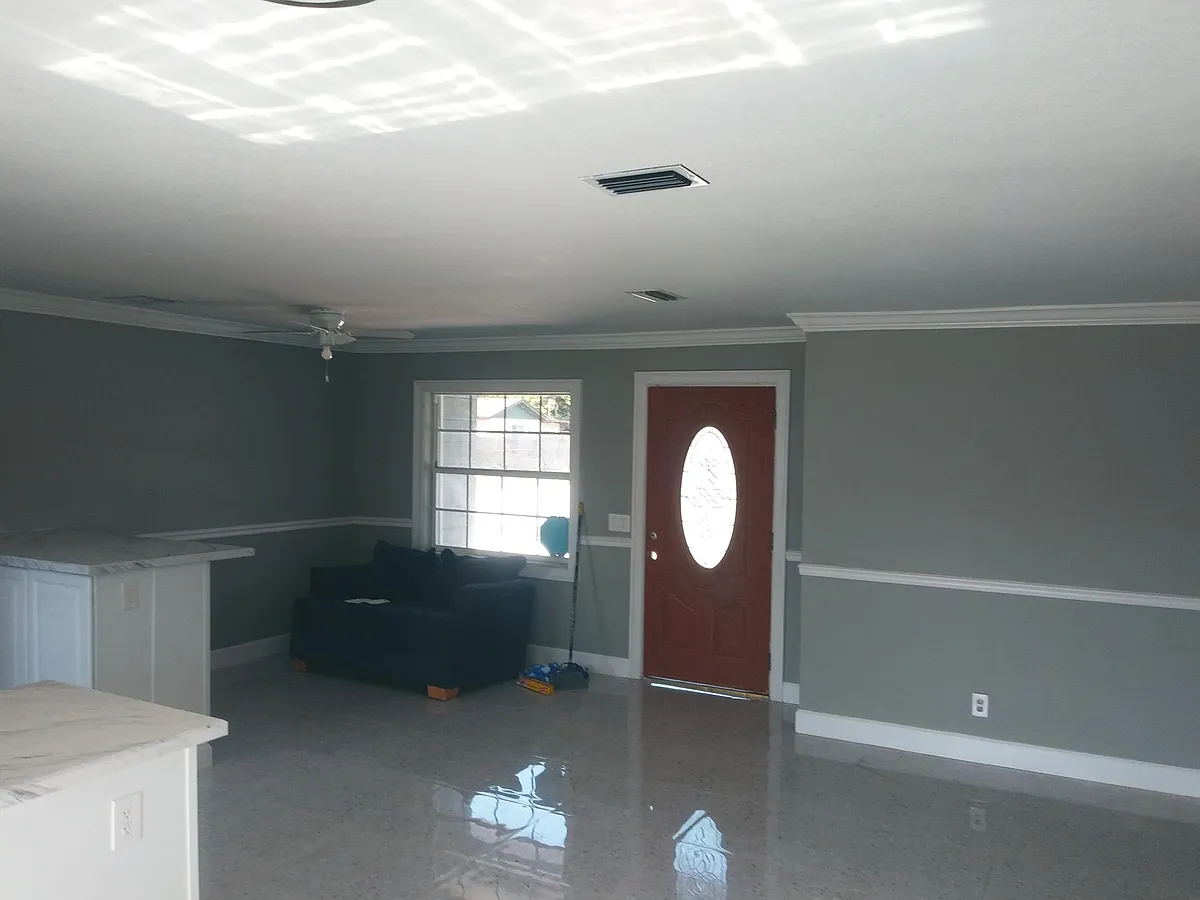 open Living area w kitchen - 6608 S Monroe St
