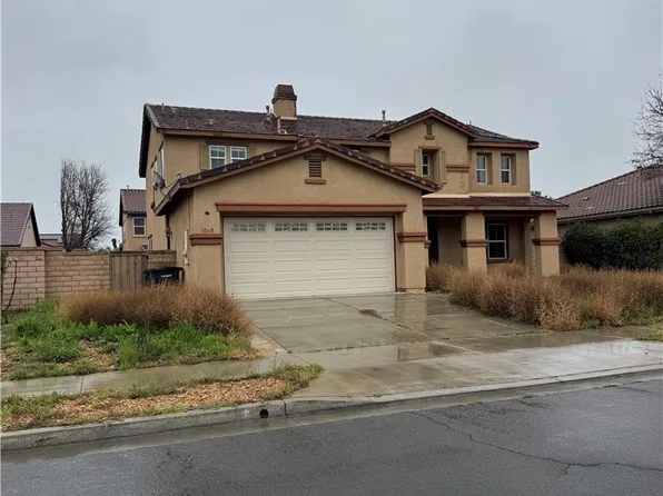 1060 Saltbush Ln, Hemet, CA 92545