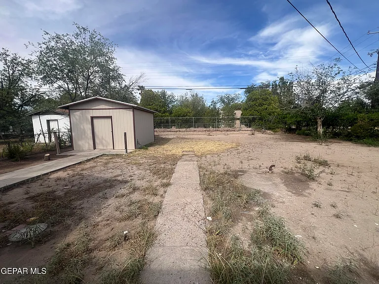 8405 Pinon St — Photo 20