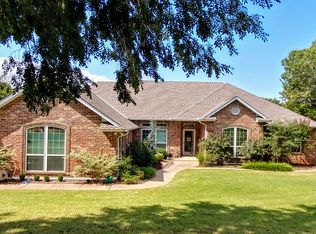 10801 E Apple Valley Rd, Oklahoma City, OK 73151