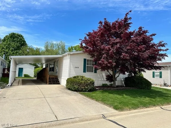 1569 Bogie Ln, Painesville, OH 44077