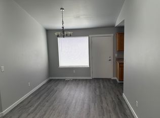 1004 S 89th Ave #1, Yakima, WA 98908