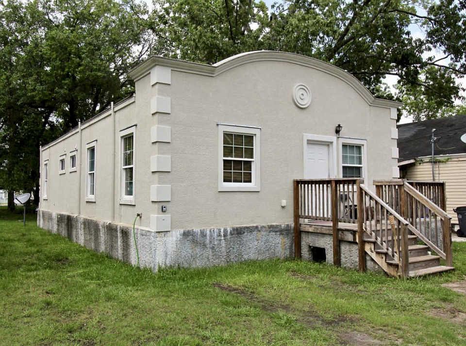2nd image of 1908 Kerry St