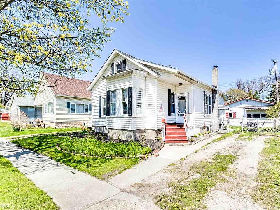 1131 Church St, Port Huron, MI 48060 Zillow