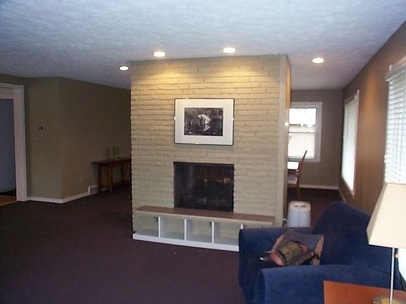 4th image of 1139 Rosalie Ave NW