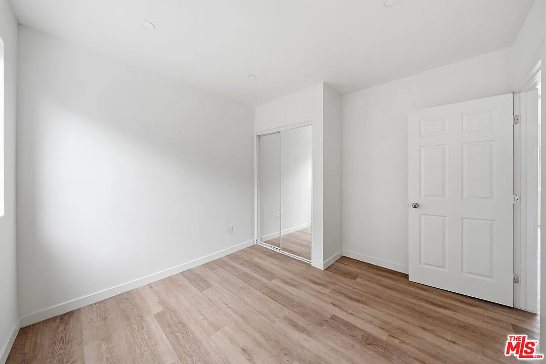 2 bed, 1.0 bath, 850 sqft, $2,995 — Photo 4