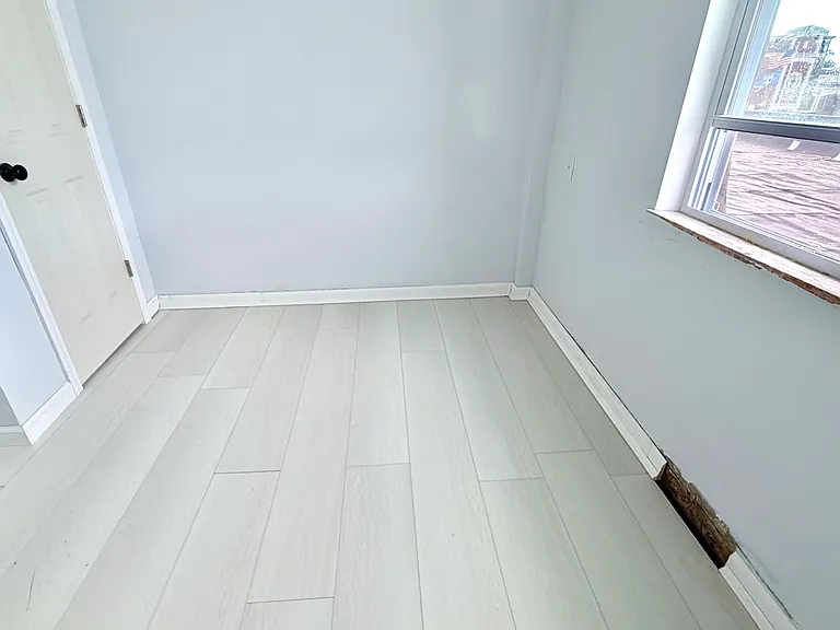 23142 Van Dyke Ave #1 — Photo 5