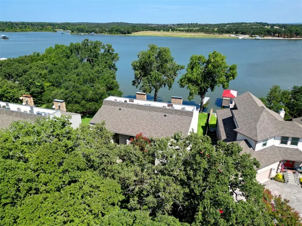 388 Driftwood Ct APT 1A, Azle, TX 76020