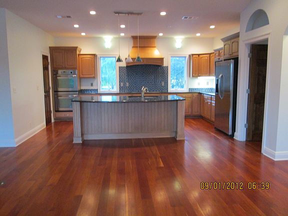 Gourmet Kitchen