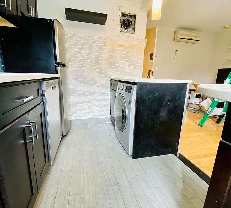 1st image of 21-22 29th St #2F