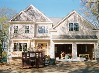 197 Hillcrest Rd, Needham, MA 02492