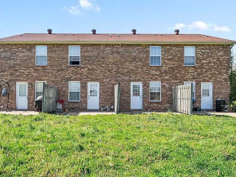 Needmore Road-630-694 — Photo 23