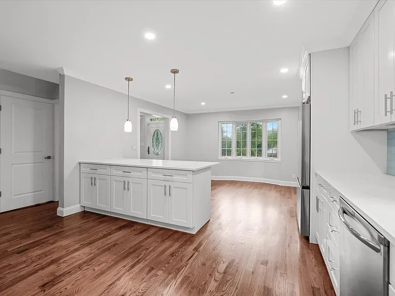 17 Pinewood Rd — Photo 8