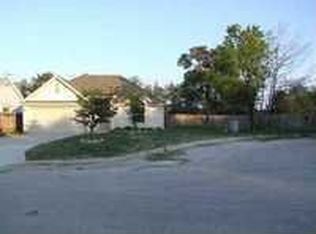 108 S Mockingbird Cir, Cedar Creek, TX 78612