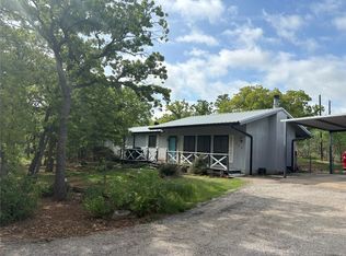 345 Salsbury St, Jacksboro, TX 76458