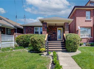 39 Portland St, Cambridge, ON N1R4C8