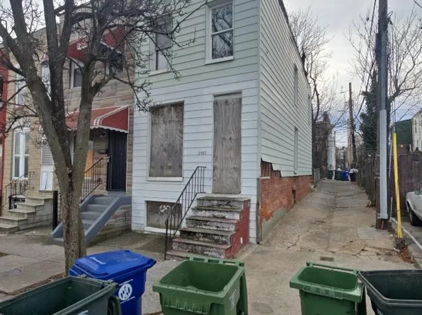 2027 Clifton Ave, Baltimore, MD 21217