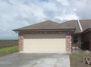 211 Swanson Dr, Thibodaux, LA 70301
