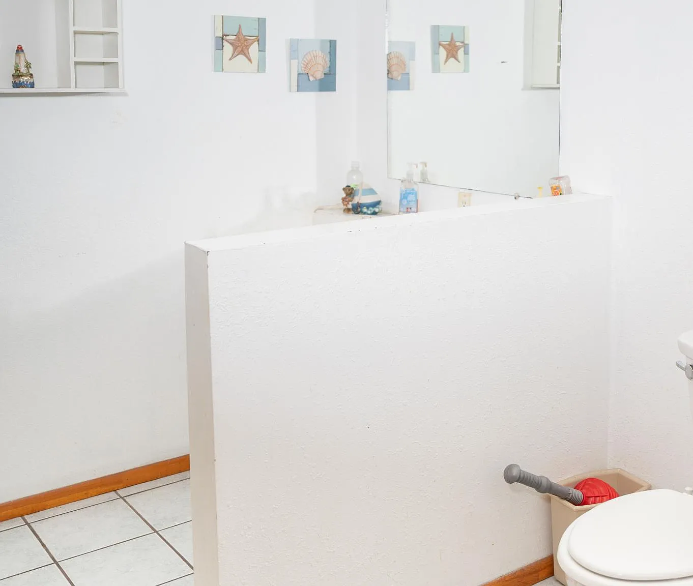 Studio, 200 sqft, $550 — Photo 3