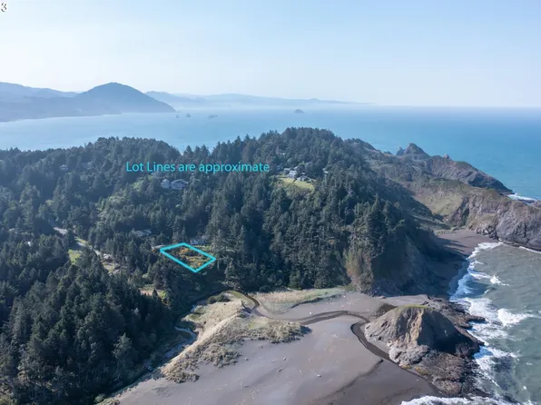 690 King St, Port Orford, OR 97465