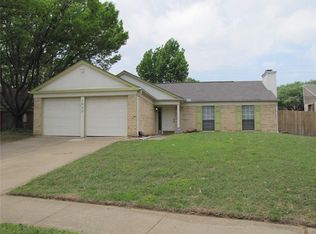 1935 Pin Oak Dr, Flower Mound, TX 75028