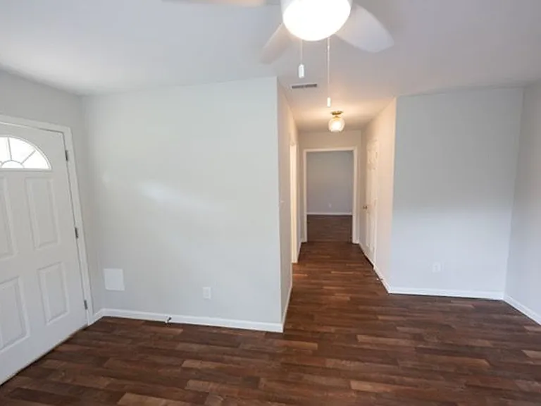 2240 McClung Ave — Photo 10