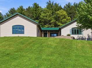 19845 Sandy Hill Dr, Augusta, WI 54722
