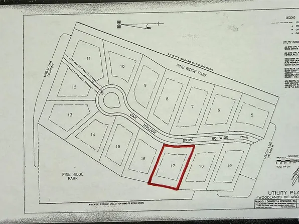 Oak Hollow Dr, Holly, MI 48442