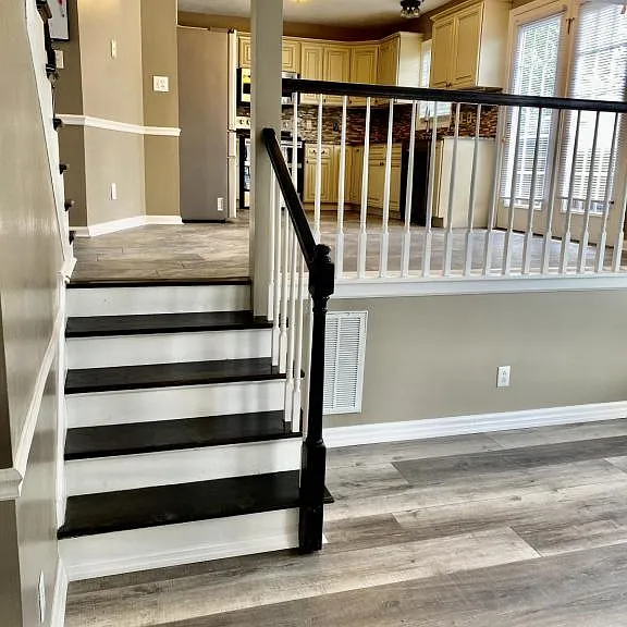 4804 Miranda Dr — Photo 16