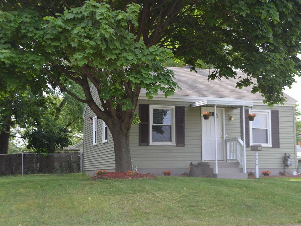 1st image of 3639 Woodview Ave SW