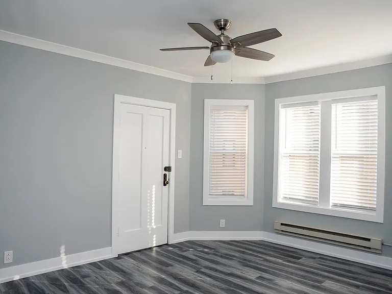 3819 N Greenview Ave #2W — Photo 14