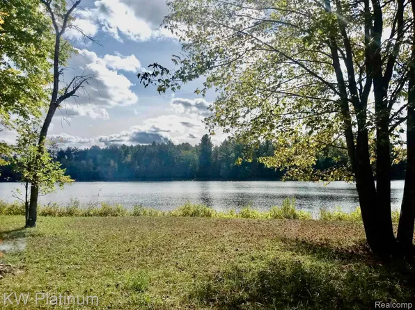 5867 Pine Ln, Posen, MI 49776