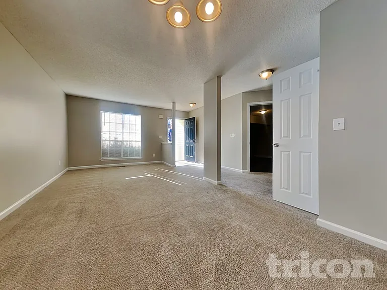 6260 Phillips Lake Way — Photo 11