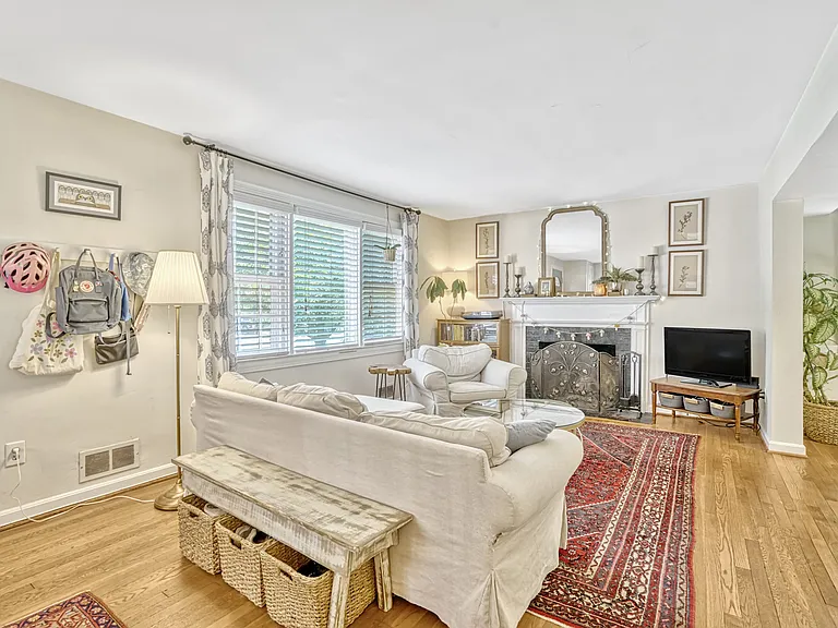 416 S Abingdon St — Photo 11