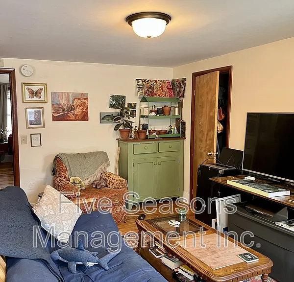 40 Intervale Ave #6 — Photo 7