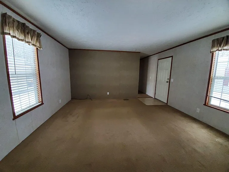 Groveland Manor — Photo 84