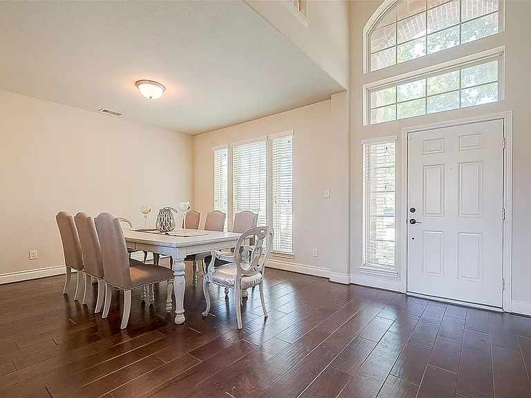 14113 Timber Bluff Dr — Photo 11