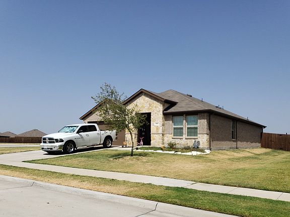 2nd image of 805 Turnbuckle Ct
