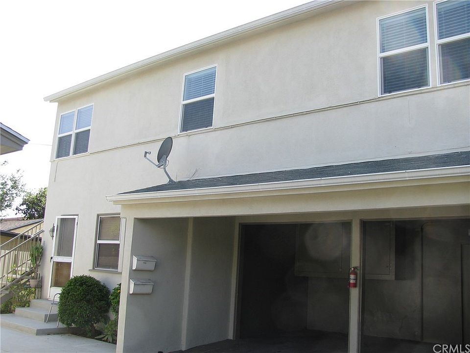1st image of 1015 S Olive Ave