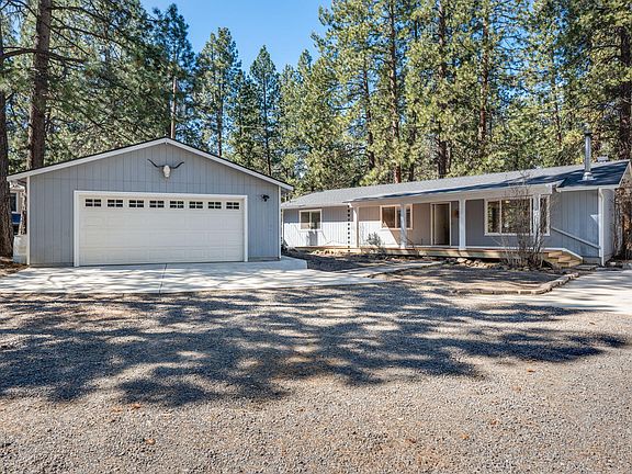 2nd image of 60091 Hopi Rd